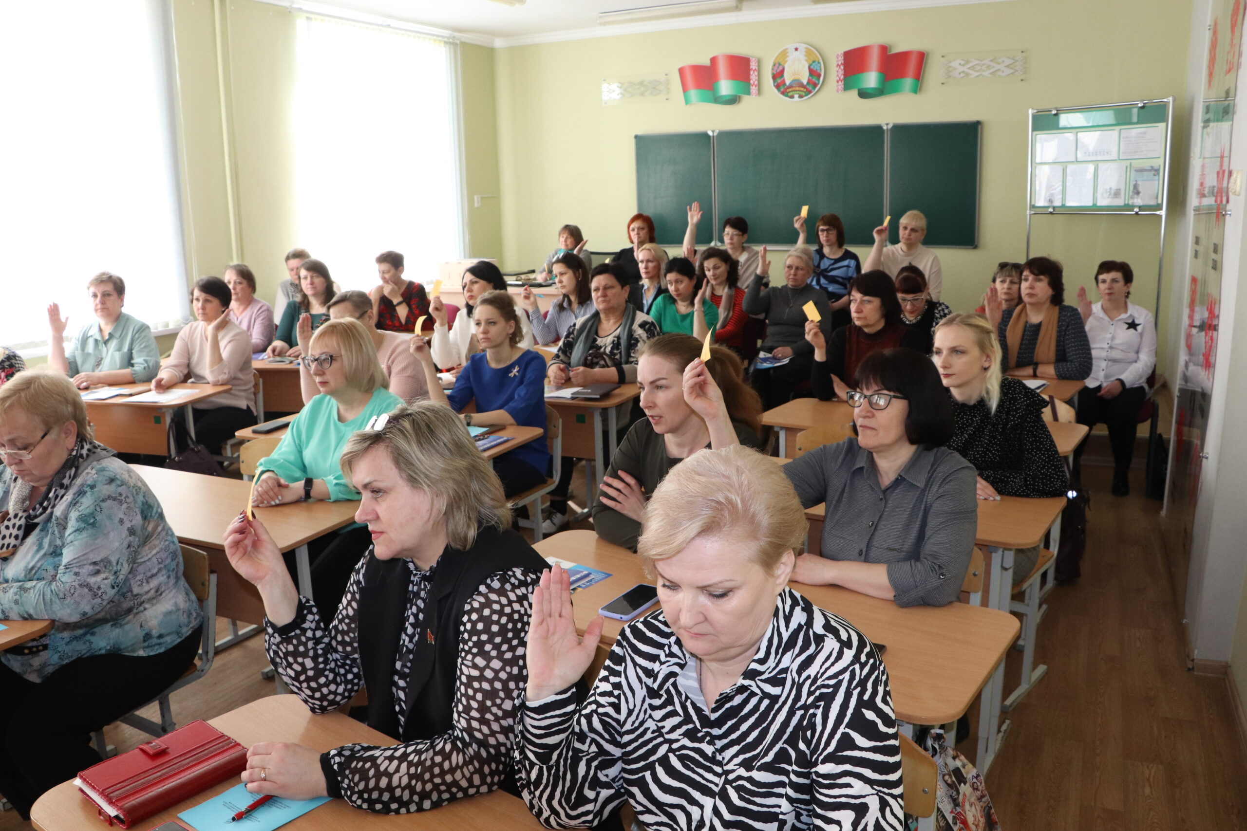 В рядах Слонимской районной организации профсоюза работников образования и  науки - более 3200 человек - Слонимское районное объединение профсоюзов